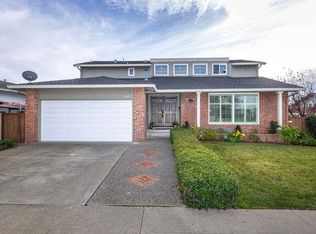 700 Niantic Dr, Foster City, CA 94404