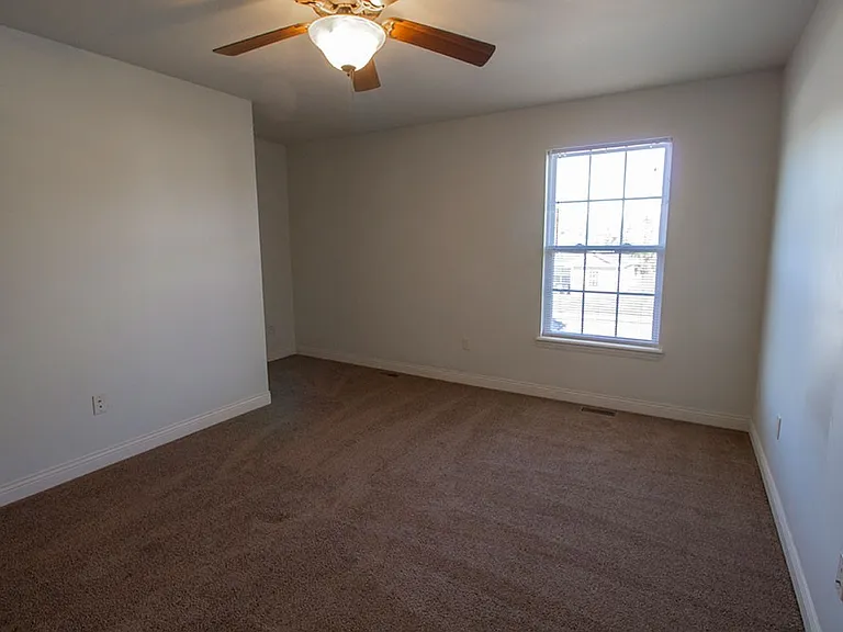4612 Dehaven Dr — Photo 22