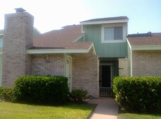 7505 Antilles Dr, Galveston, TX 77551
