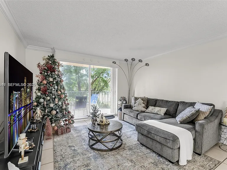 9320 Fontainebleau Blvd #215 — Photo 5