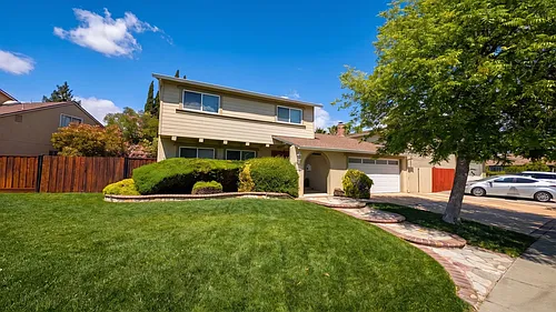6923 Lassen St Photo 1