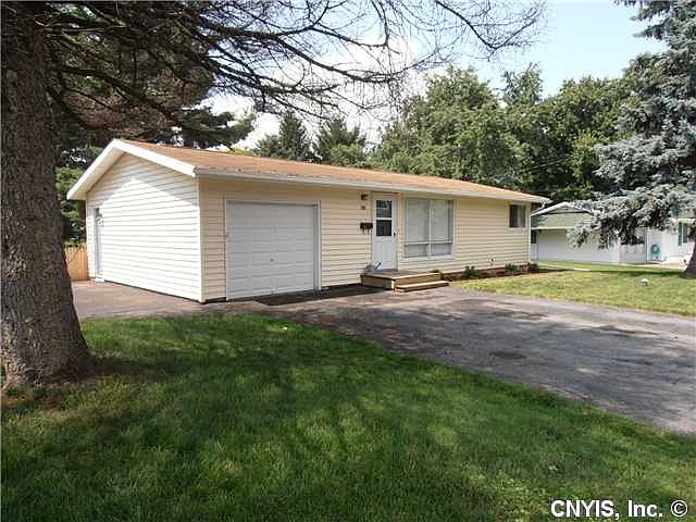 1st image of 111 Sunflower Dr