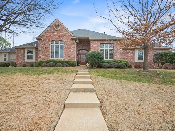 8915 S Toledo Ave, Tulsa, OK 74137