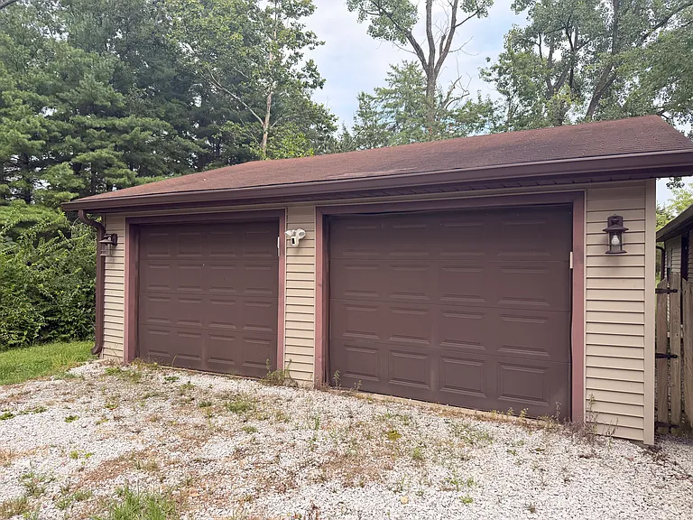 11255 S Cottonwood St — Photo 3