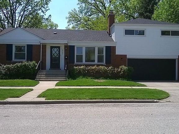 2nd image of 8544 Morton Ave