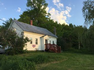 916 Valley Rd, Waterford, ME 04088