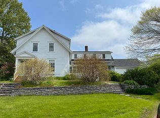 11 Church Hill Cir, Columbia Falls, ME 04623