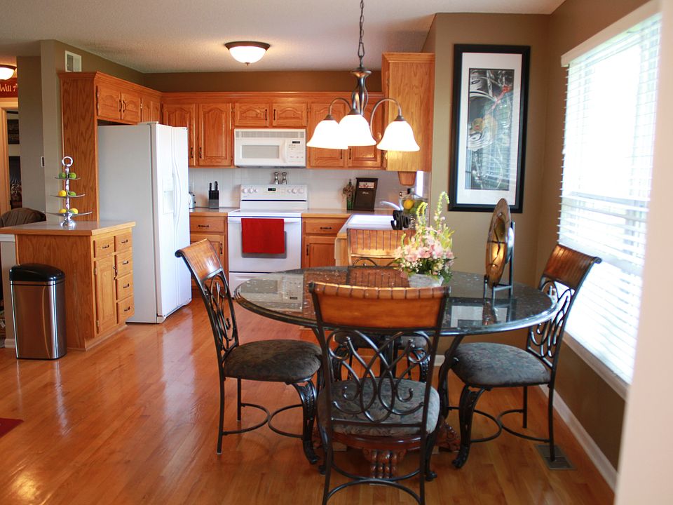 Eat in Kitchen