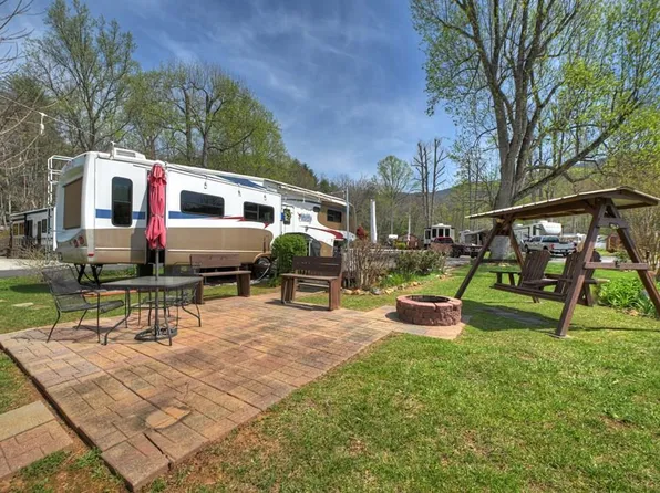 101/113 Twin Creeks Rd, Blairsville, GA 30512