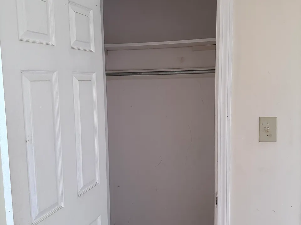 168 East St