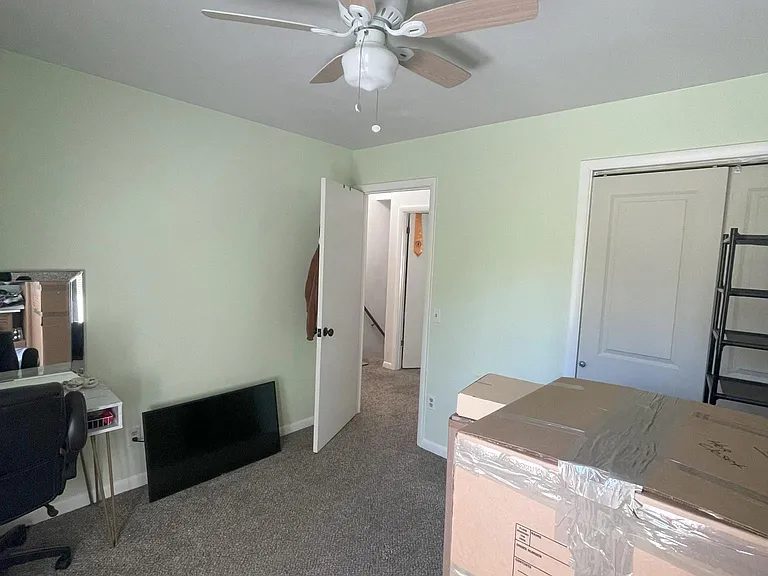 54 Colfax Ave — Photo 8