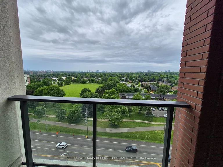 4010 Eglinton Ave W #1014 — Photo 18