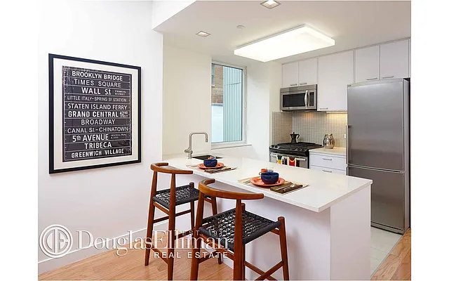 Rented by Douglas Elliman | media 28