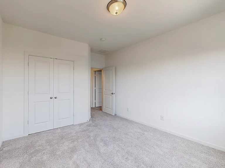 123 Palacio St — Photo 34