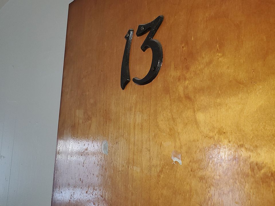 1st image of 383 Elwood Ave #13