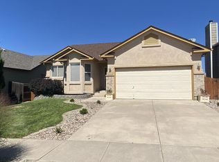 4810 Savannah Hawk Dr, Colorado Springs, CO 80916