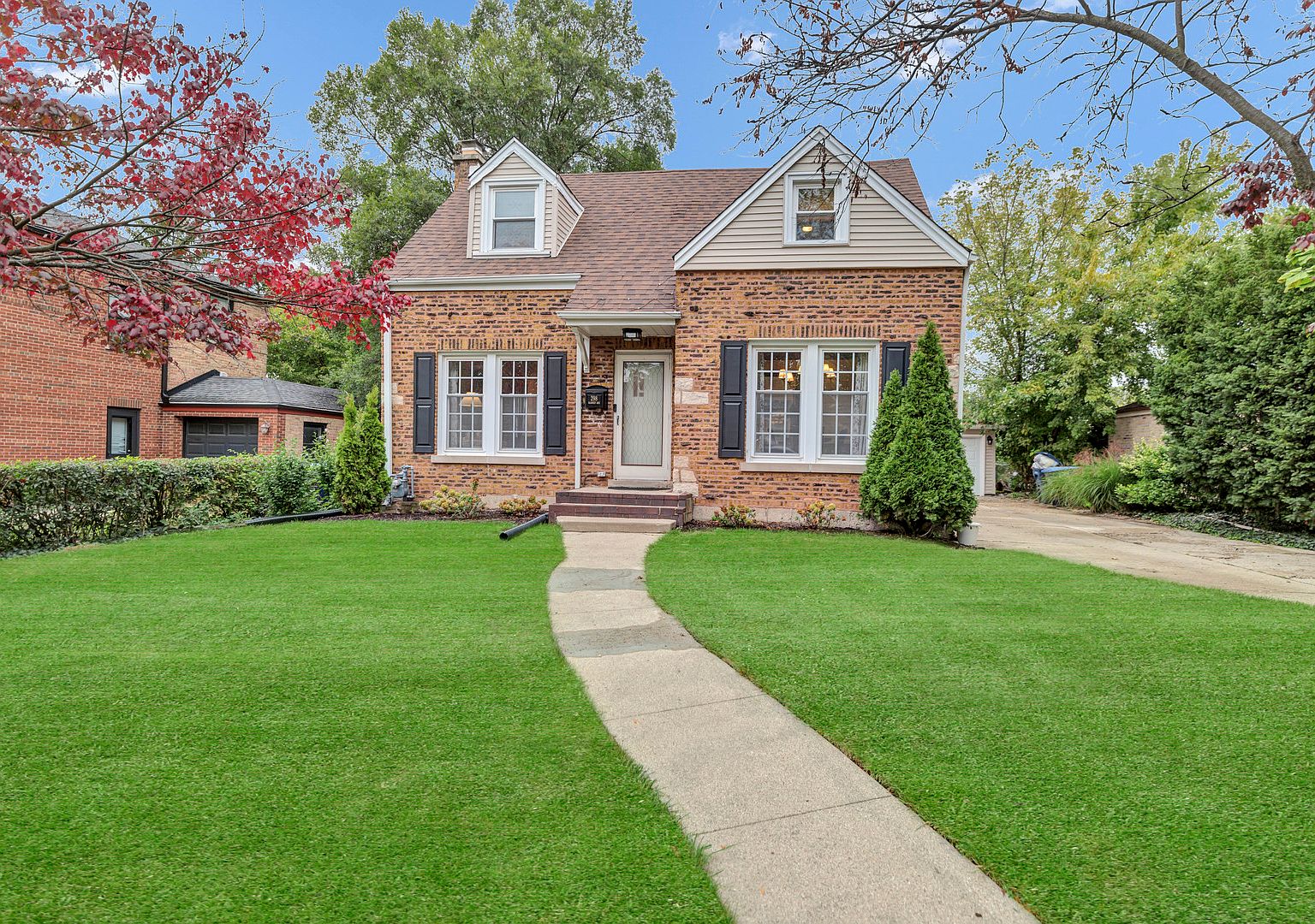 298 Harvey Ave, Des Plaines, IL 60016 | Zillow