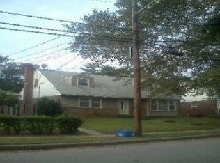 159 Buscher Ave, Valley Stream, NY 11580