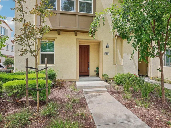 1042 S Monarch Rd, San Ramon, CA 94582