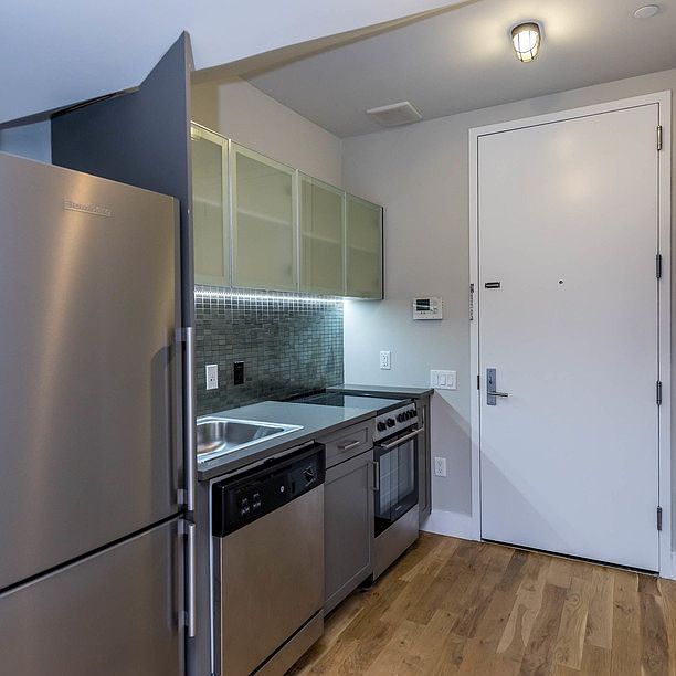 1st image of 185 Leonard St #7B