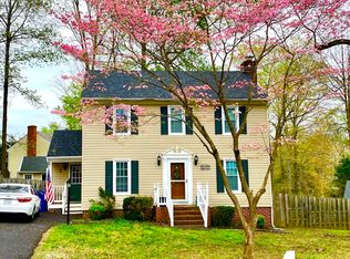 14313 Swallow Rd, Chester, VA 23831