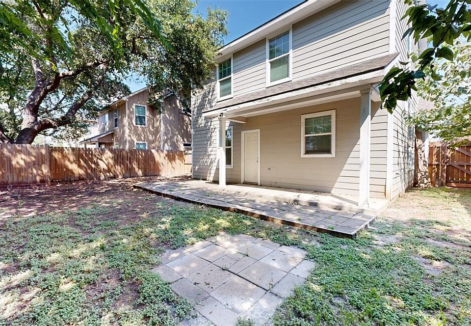 1st image of 205 Sterling St #205