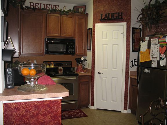 3rd image of 1325 Camden Yard Dr