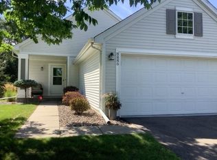 8886 Compton Ln, Inver Grove Heights, MN 55076