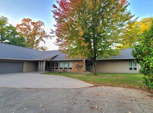 3708 Candlish Harbor Ln, Oshkosh, WI 54902