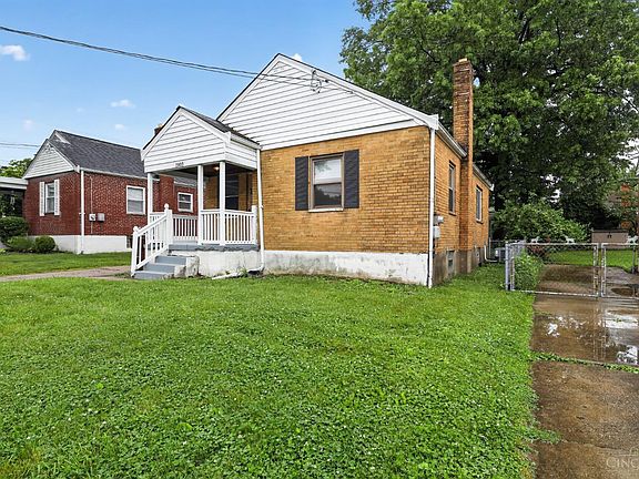 4th image of 1903 Acorn Dr