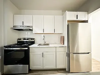 473 Saint John's Place, #4