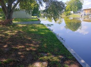 1460 Hunter Rd, Okeechobee, FL 34974