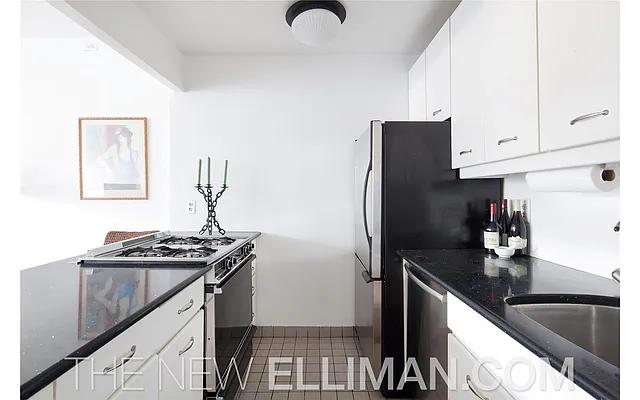 Sold by Douglas Elliman | media 20