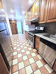 25-20 Ditmars Boulevard, #2