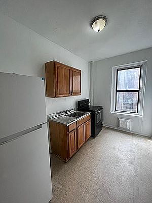 1st image of 476 W 165th St APT 3G