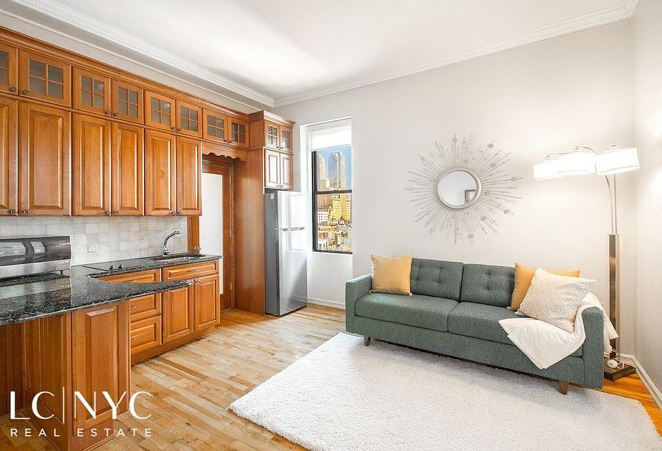 1st image of 140 W 69th St APT 88B