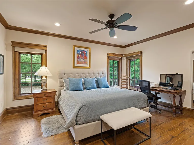 3705 Champions Ridge Ln — Photo 35