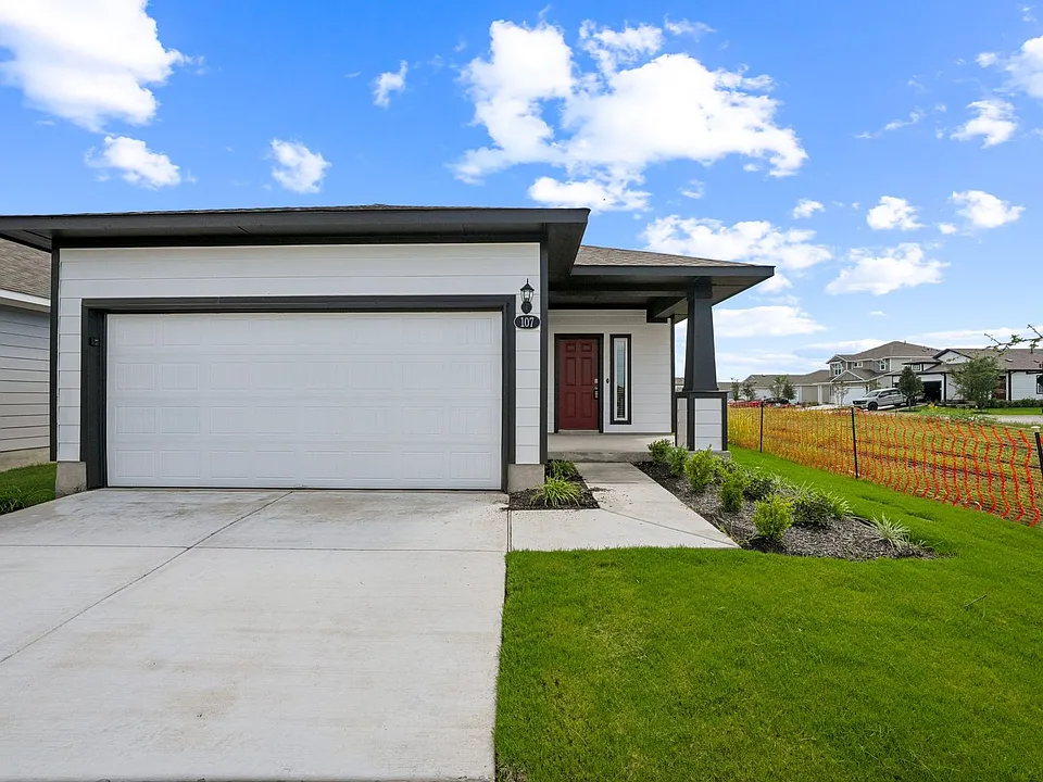 107 Honeybee Ln