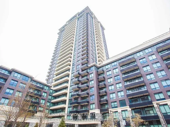 15 Water Walk Dr, Markham, ON