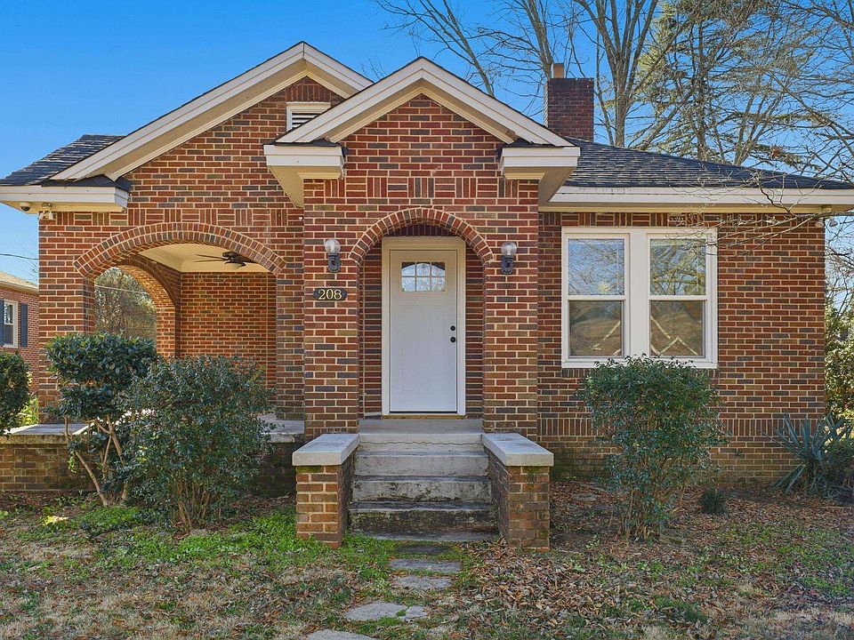 1st image of 208 Cater St