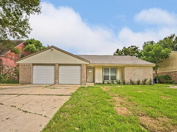 3rd image of 1219 Gentle Bend Dr