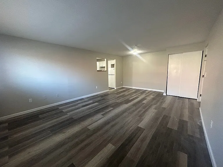 830 Nebraska Ave #3 — Photo 7
