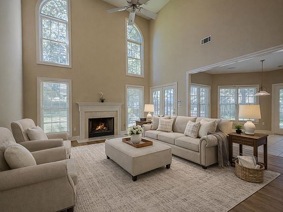 4th image of 10223 Poston Oaks Cir