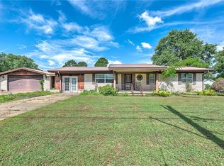 801 2nd Ave SW, Gravette, AR 72736