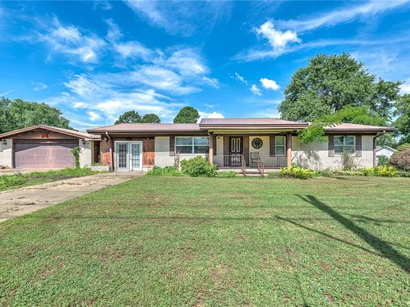 801 2nd Ave SW, Gravette, AR 72736