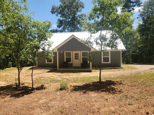 281 W Sierra Rd, Coldspring, TX 77331
