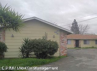 3015 W Walnut Ave, Visalia, CA 93277