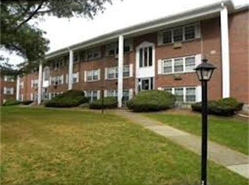 1st image of 9 Tara Dr Unit 10