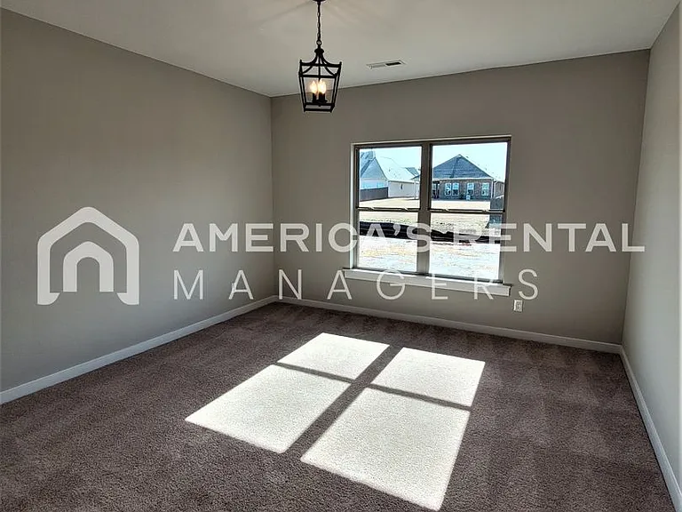 206 John Harold Dr — Photo 18