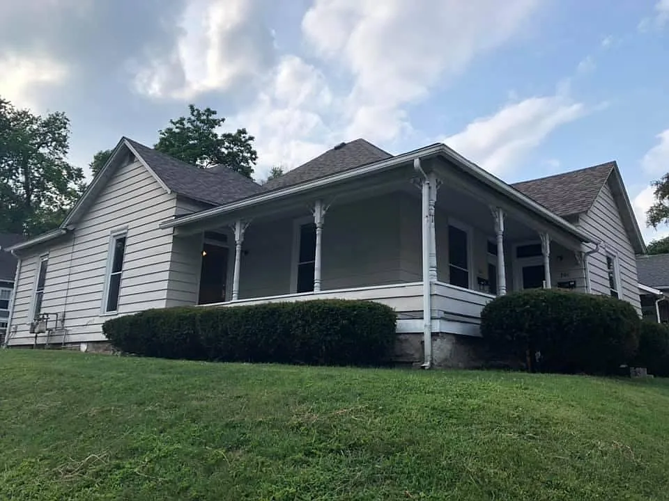 4 bed, 1900 sqft, $4,200 — Photo 4